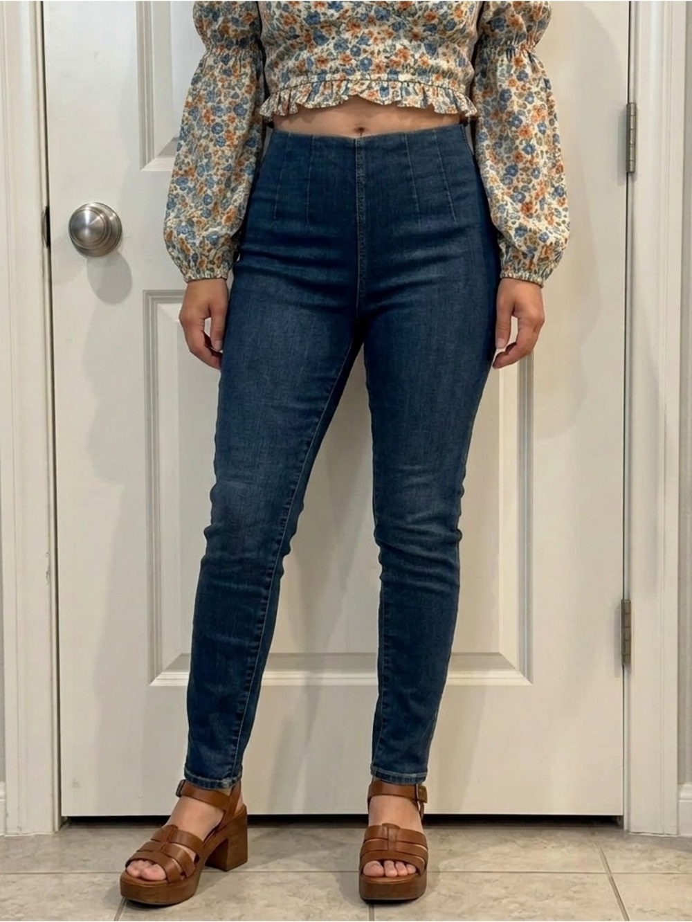 Free People Ultra High Rise Waist Pull On Skinny Ankle Jeans Dark Blue Wash
